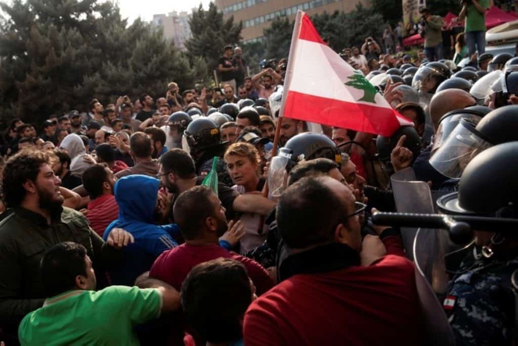 Протесты Ливанской