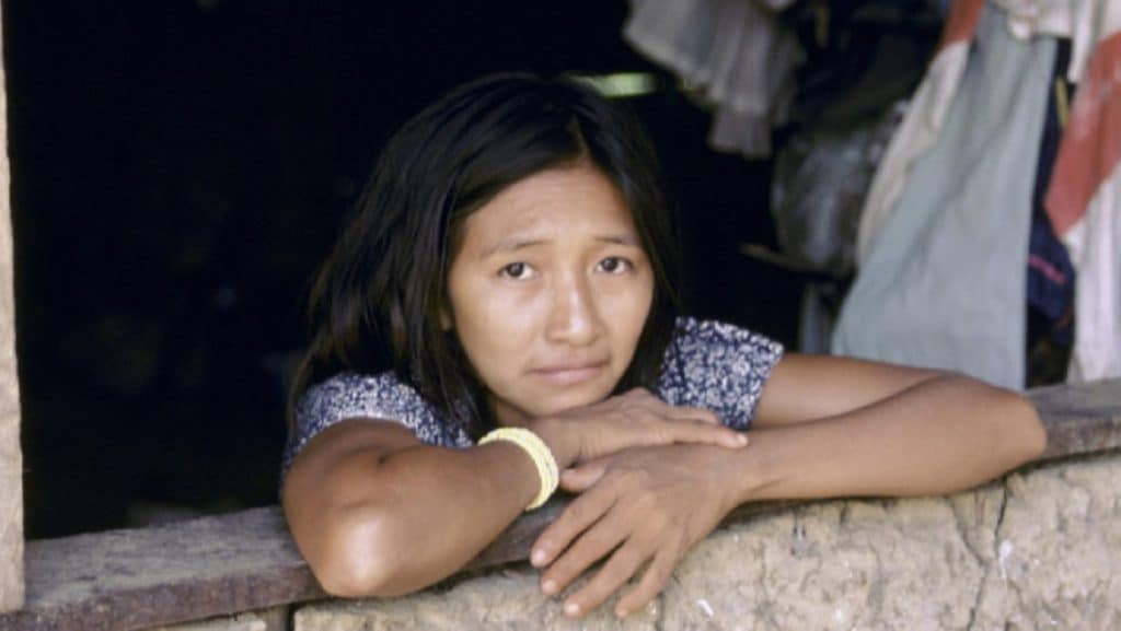 38/5000 A woman from a poor neighborhood in Brazil