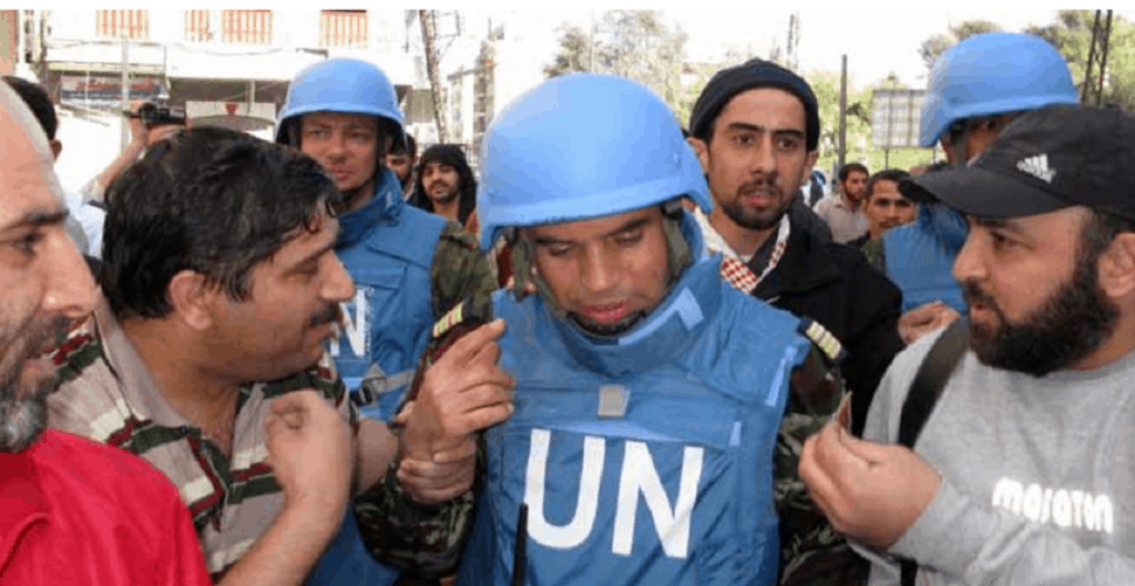 Observadores militares de la ONU enviados a Siria en 2012