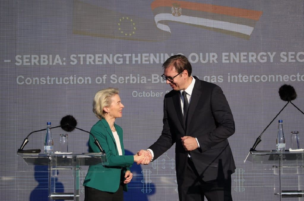 Serbia’s Uneasy Balance Between Moscow and the EU: an interview with Suzana Grubjesic